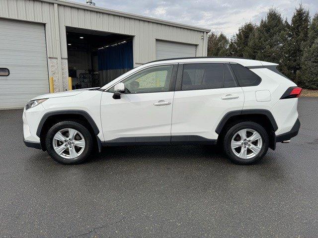 2019 Toyota RAV4 Vehicle Photo in Mechanicsburg, PA 17050-1707
