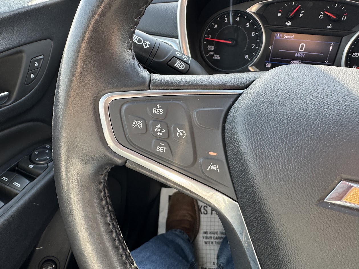 2022 Chevrolet Equinox Vehicle Photo in BOONVILLE, IN 47601-9633