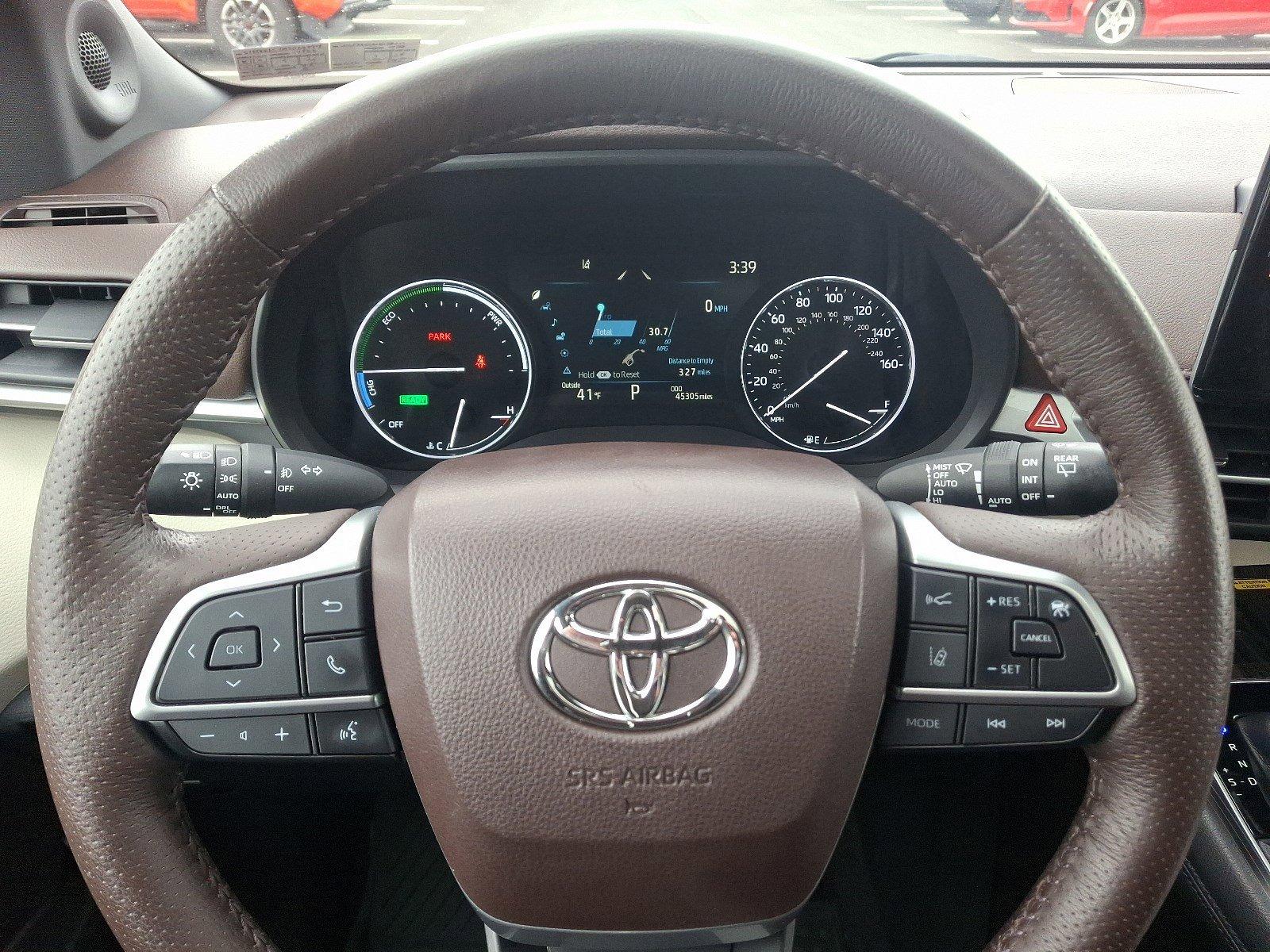 2021 Toyota Sienna Vehicle Photo in Harrisburg, PA 17111