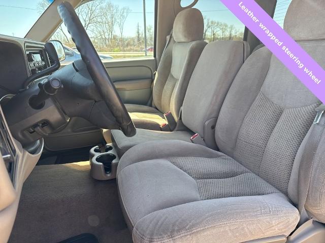 2006 Chevrolet Silverado 1500 Vehicle Photo in MANHATTAN, KS 66502-5036
