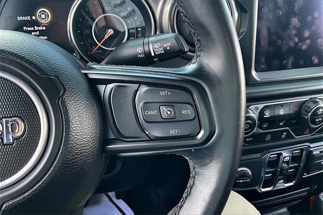 2021 Jeep Gladiator Vehicle Photo in TOPEKA, KS 66609-0000
