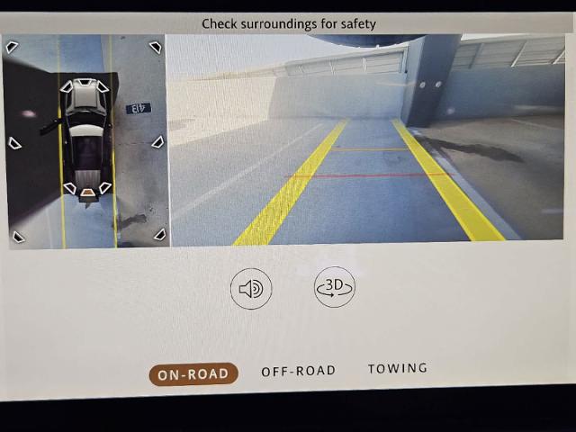 2025 Defender Vehicle Photo in AUSTIN, TX 78717