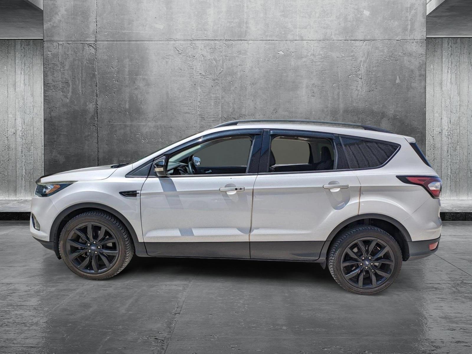 2017 Ford Escape Vehicle Photo in Bradenton, FL 34207