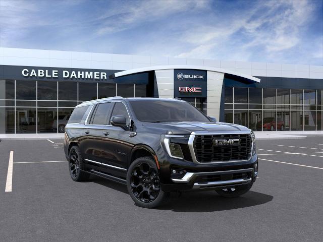 2025 GMC Yukon XL Vehicle Photo in TOPEKA, KS 66609-0000