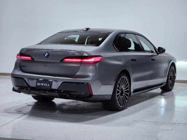 2025 BMW i7 Vehicle Photo in GRAPEVINE, TX 76051