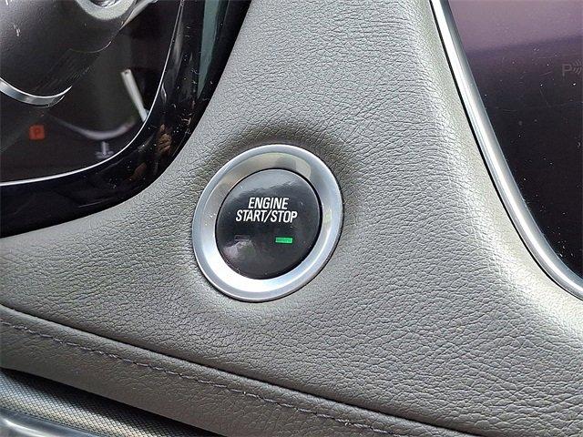2018 Cadillac XT5 Vehicle Photo in Willow Grove, PA 19090