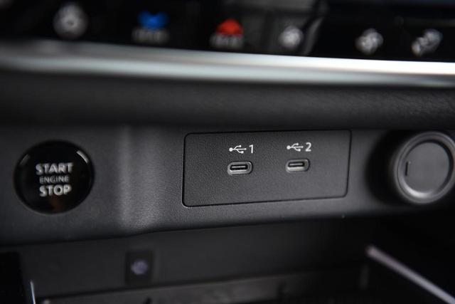 2025 Nissan Rogue Vehicle Photo in Ballwin, MO 63011