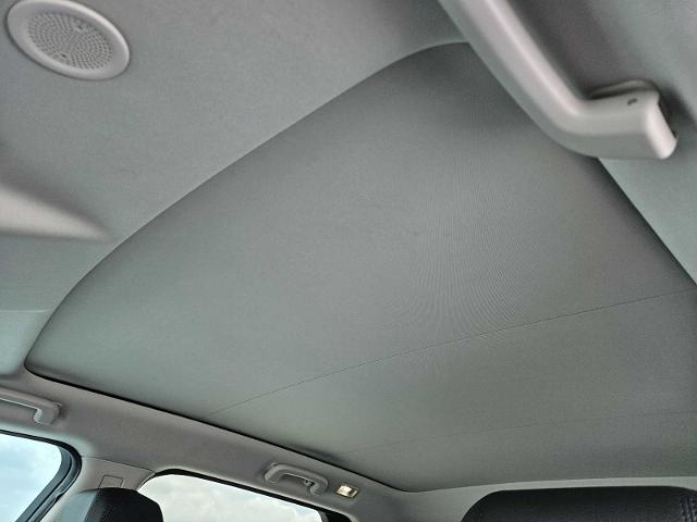 2024 Discovery Sport Vehicle Photo in AUSTIN, TX 78717