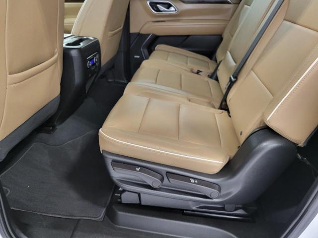 2023 Chevrolet Suburban Vehicle Photo in NEENAH, WI 54956-2243