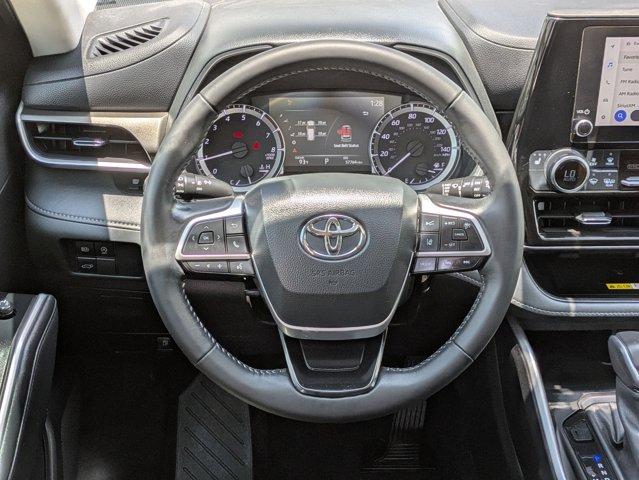 2023 Toyota Highlander Vehicle Photo in SELMA, TX 78154-1460