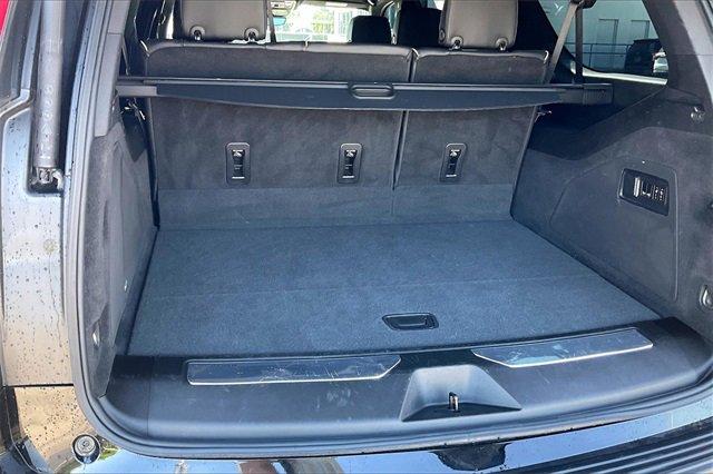 2023 Cadillac Escalade ESV Vehicle Photo in INDEPENDENCE, MO 64055-1314