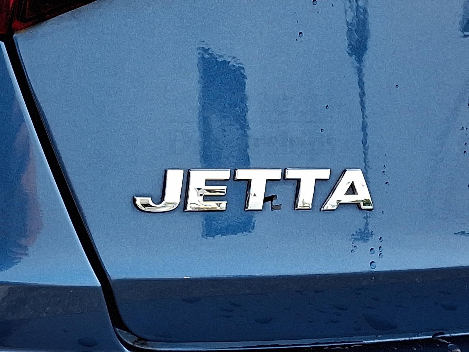 2019 Volkswagen Jetta Vehicle Photo in BETHLEHEM, PA 18017-9401