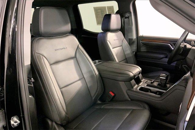 2024 GMC Sierra 1500 Vehicle Photo in INDEPENDENCE, MO 64055-1314