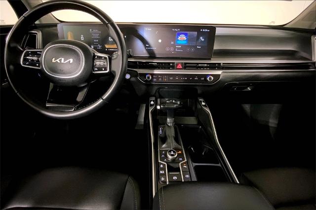 2024 Kia Sorento Vehicle Photo in Lees Summit, MO 64086