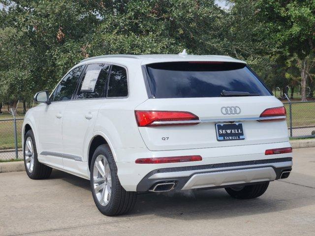 2025 Audi Q7 Vehicle Photo in HOUSTON, TX 77090