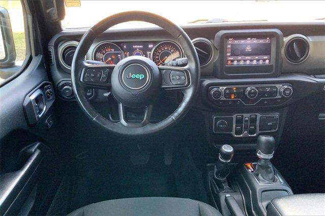 2021 Jeep Wrangler Vehicle Photo in KANSAS CITY, MO 64114-4502