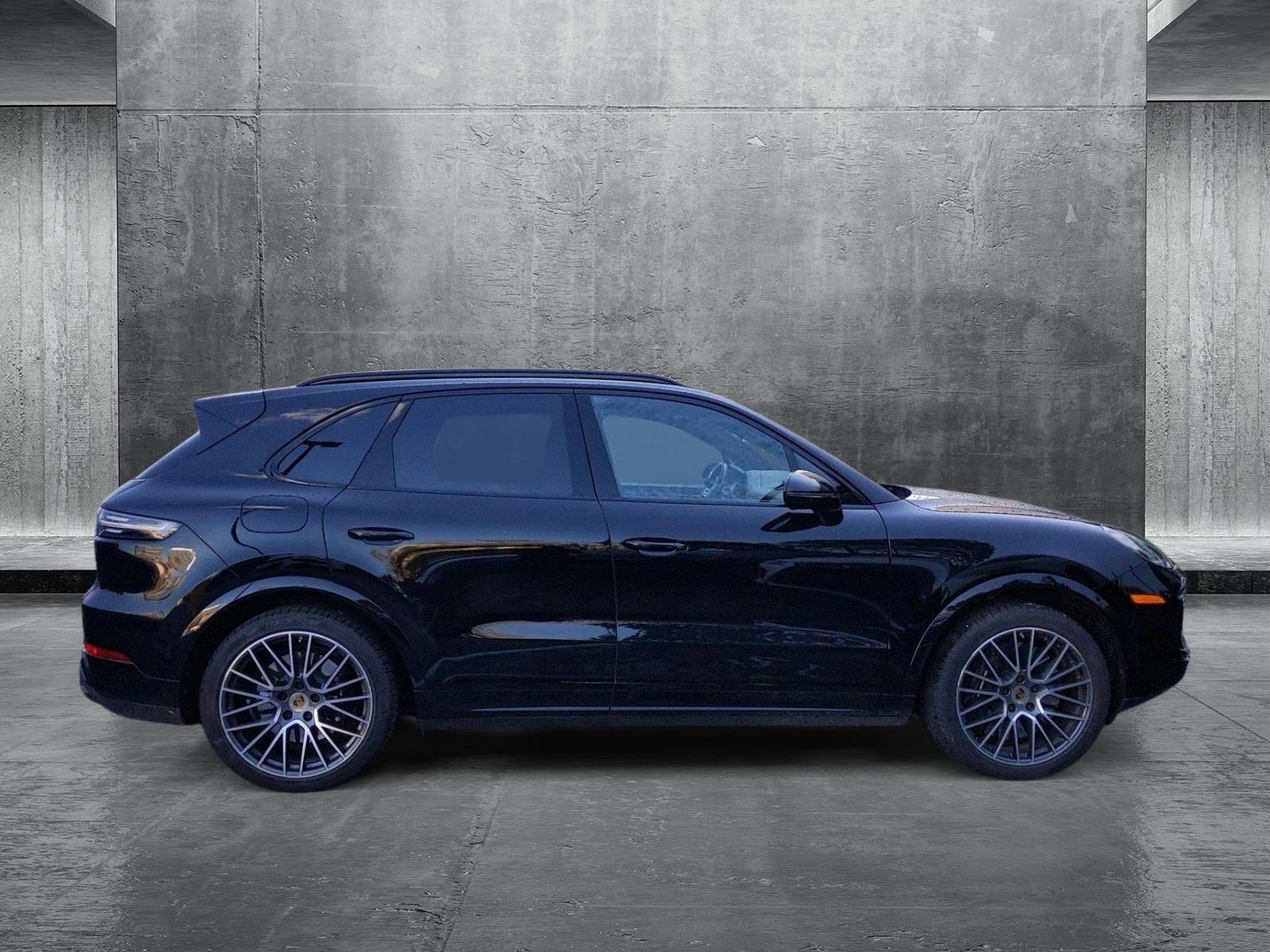 2023 Porsche Cayenne Vehicle Photo in Bethesda, MD 20852