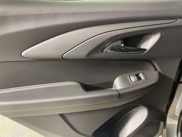 2025 Chevrolet Trailblazer Vehicle Photo in PHOENIX, AZ 85014-3381