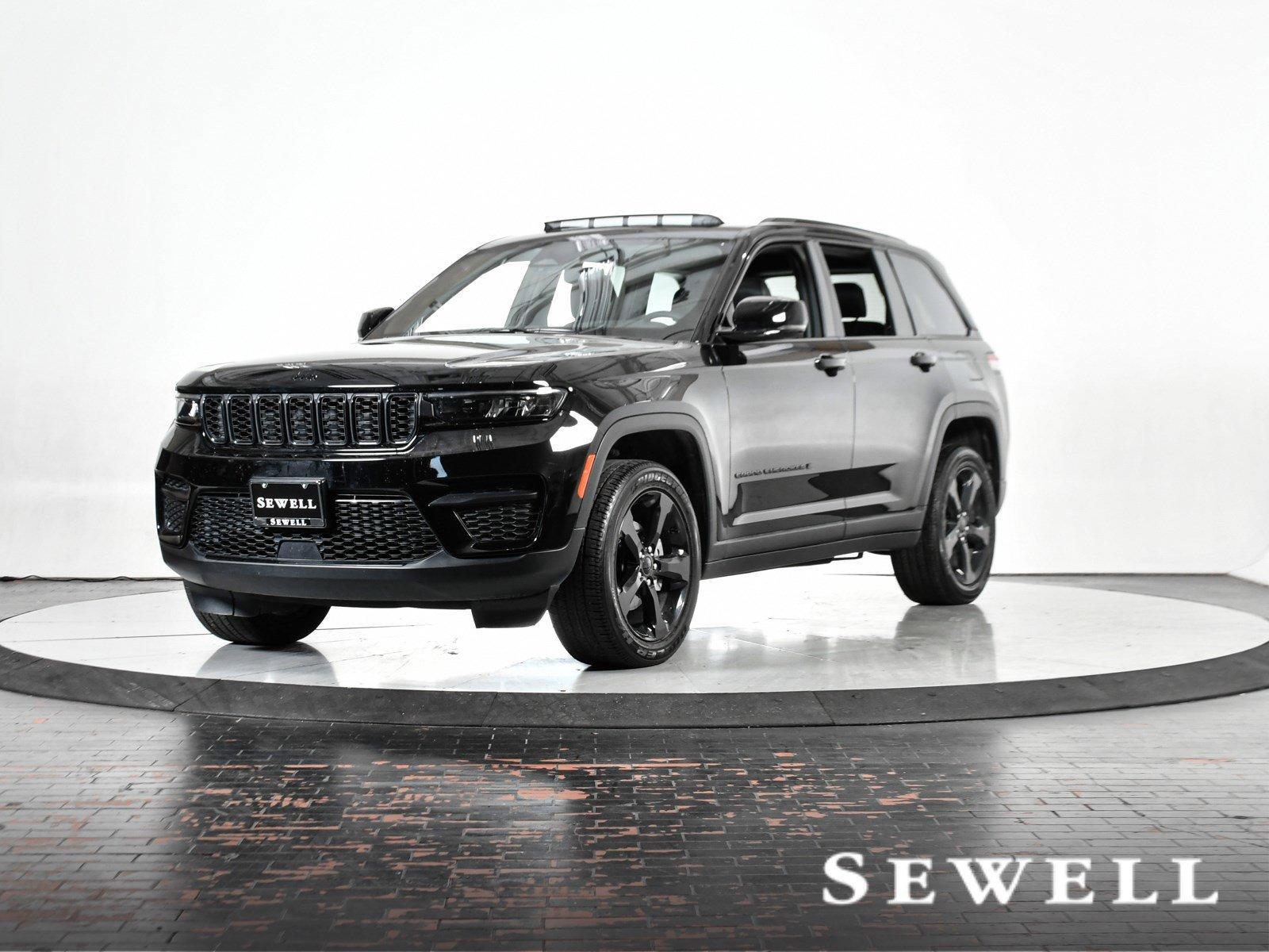 2024 Jeep Grand Cherokee Vehicle Photo in DALLAS, TX 75235