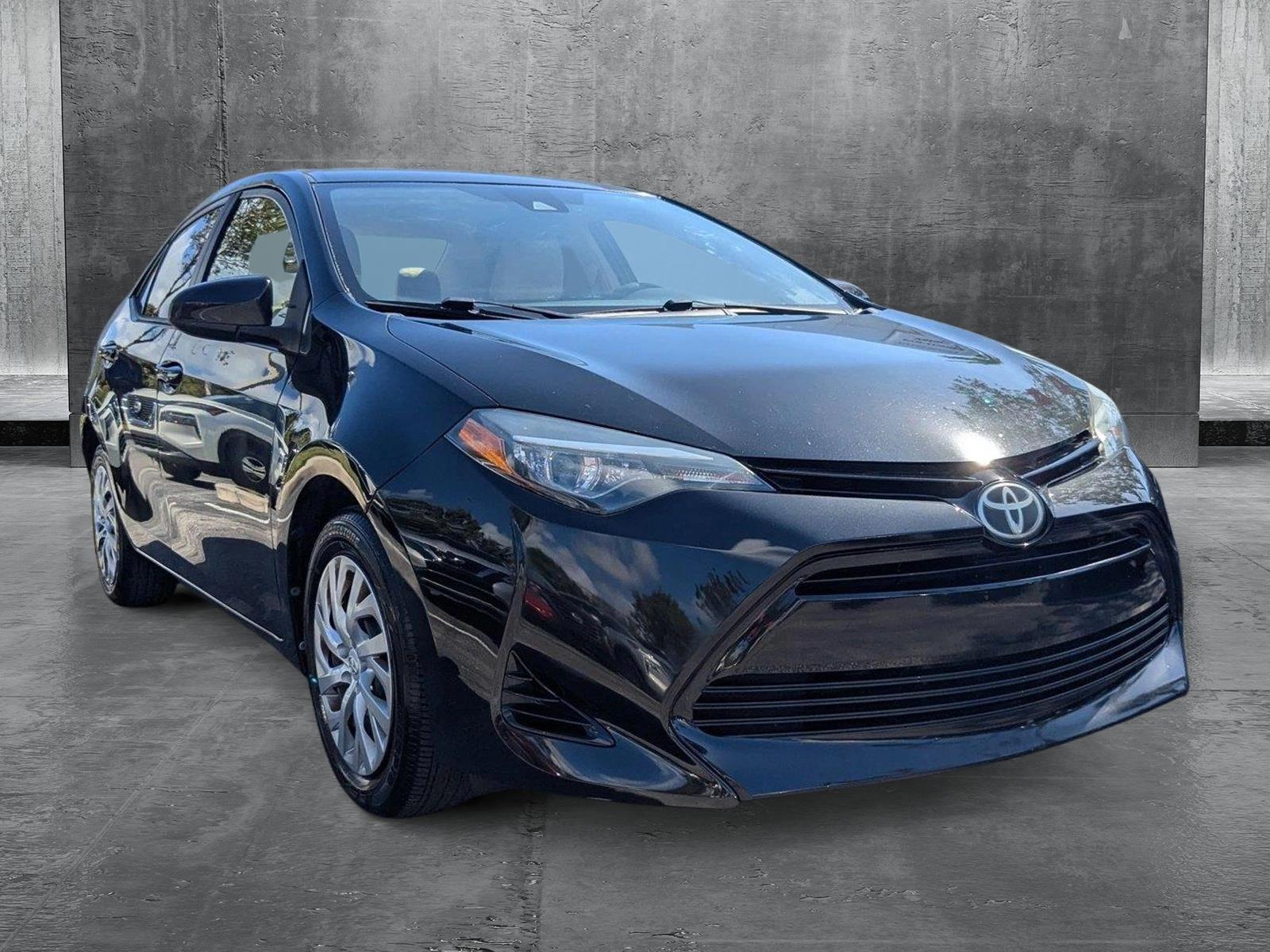 2017 Toyota Corolla Vehicle Photo in Miami, FL 33135