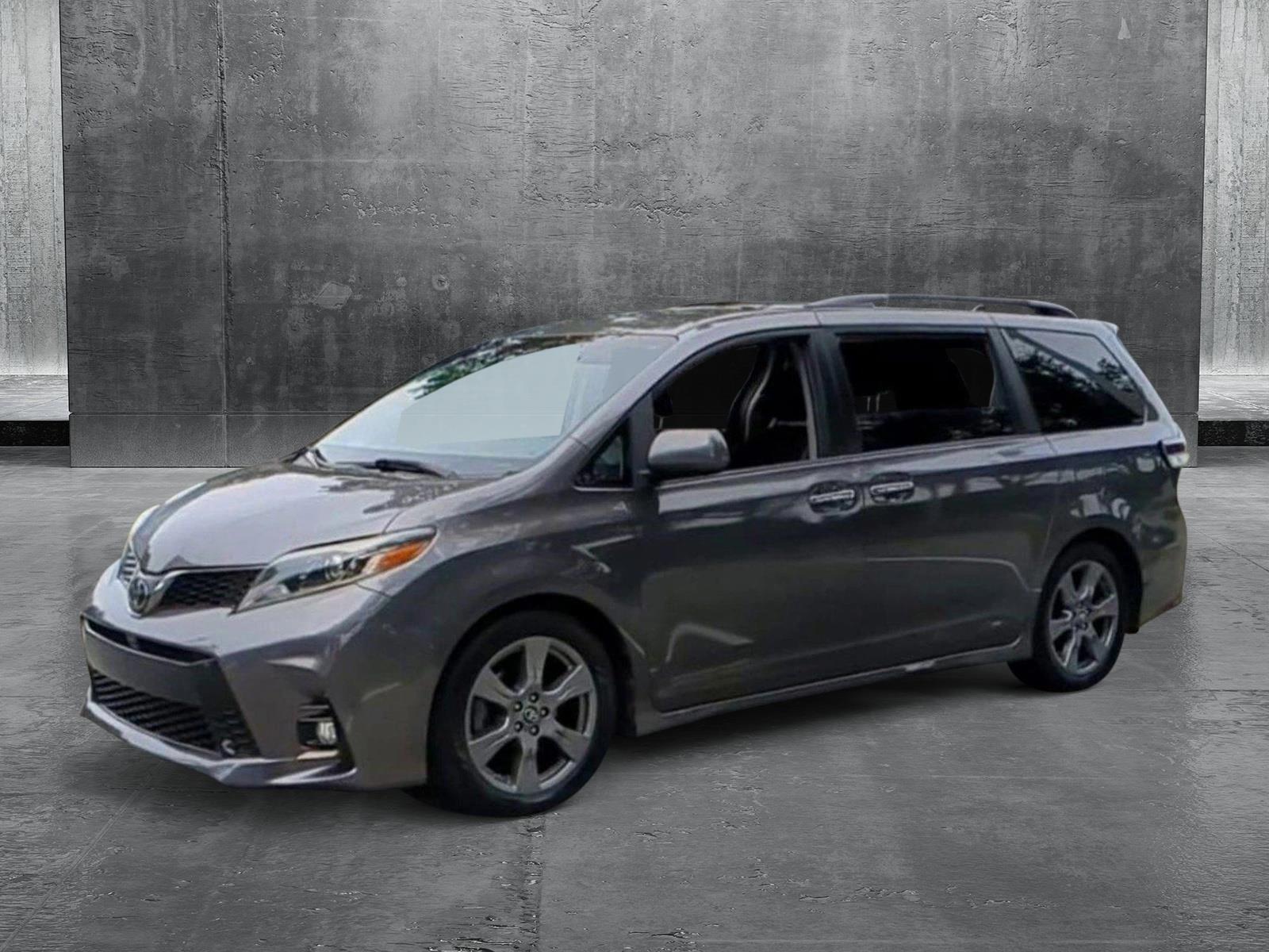 2019 Toyota Sienna Vehicle Photo in West Palm Beach, FL 33417