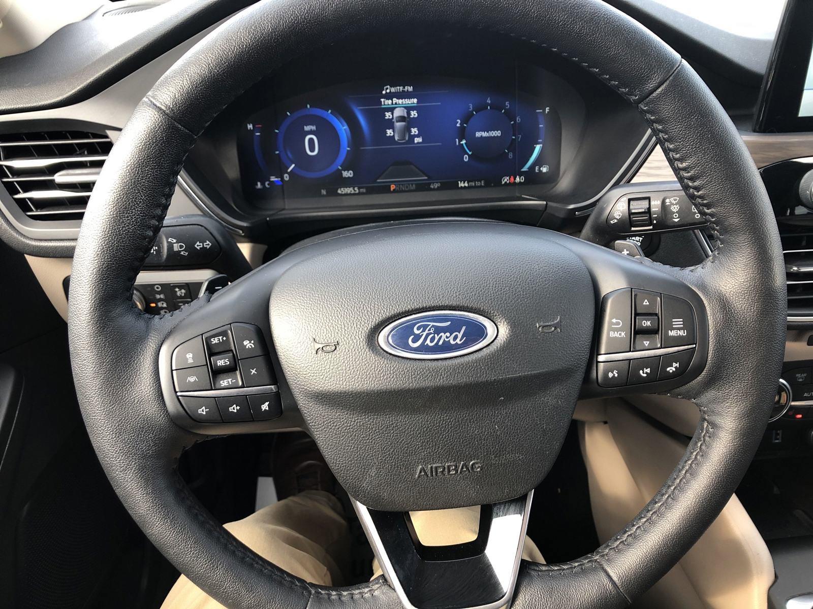 2020 Ford Escape Vehicle Photo in Mechanicsburg, PA 17050