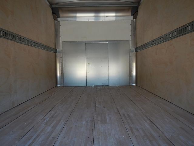 2024 Chevrolet Express Commercial Cutaway Vehicle Photo in JASPER, GA 30143-8655