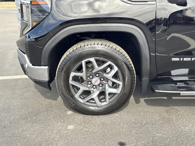 2024 GMC Sierra 1500 Vehicle Photo in ALBERTVILLE, AL 35950-0246