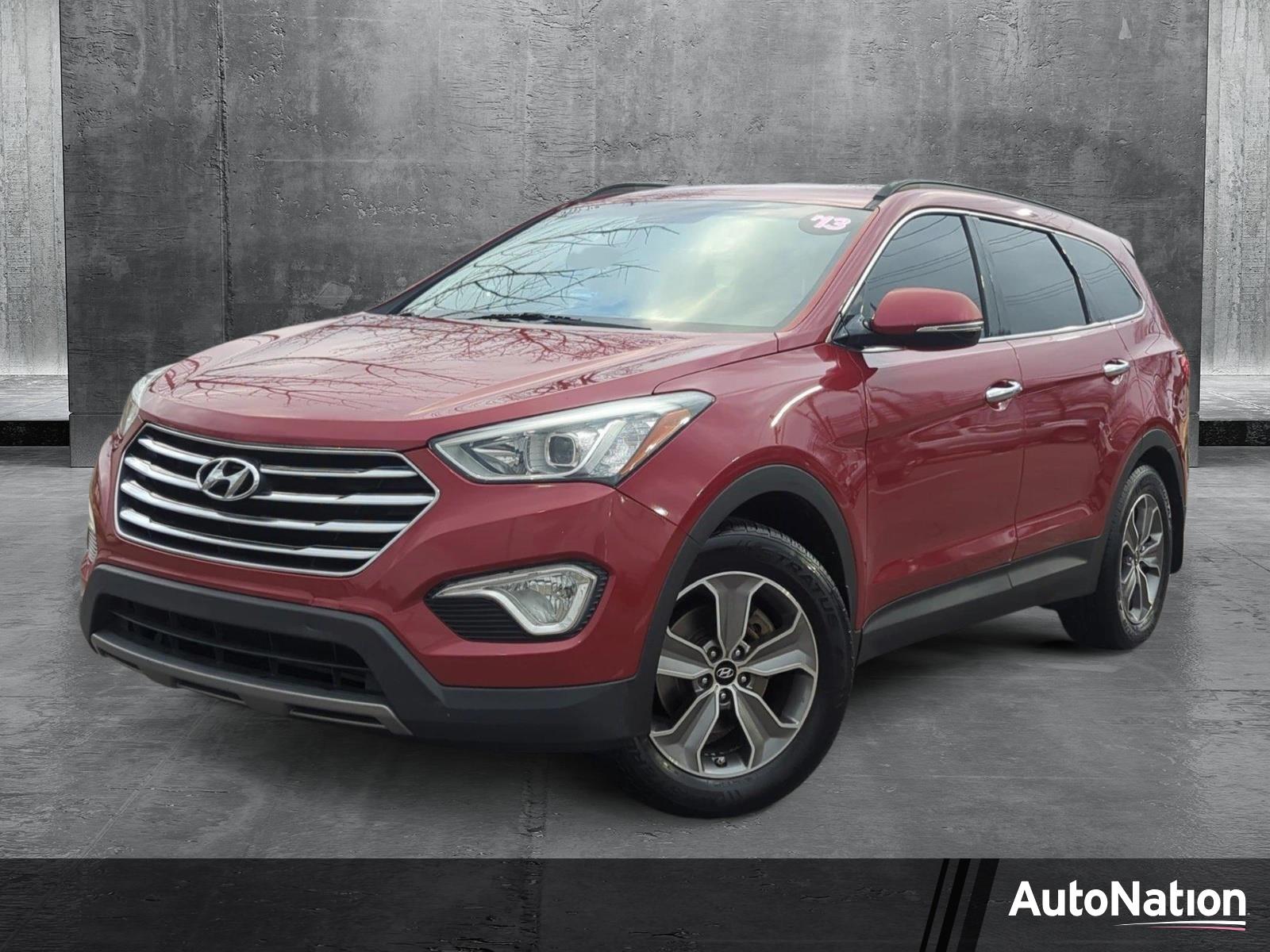 2013 Hyundai SANTA FE Vehicle Photo in Memphis, TN 38133