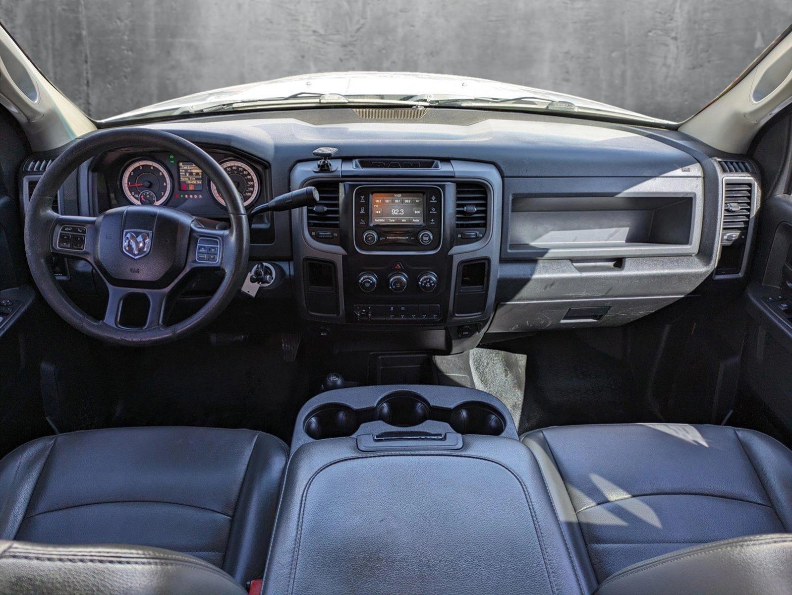 2018 Ram 3500 Chassis Cab Vehicle Photo in Las Vegas, NV 89149