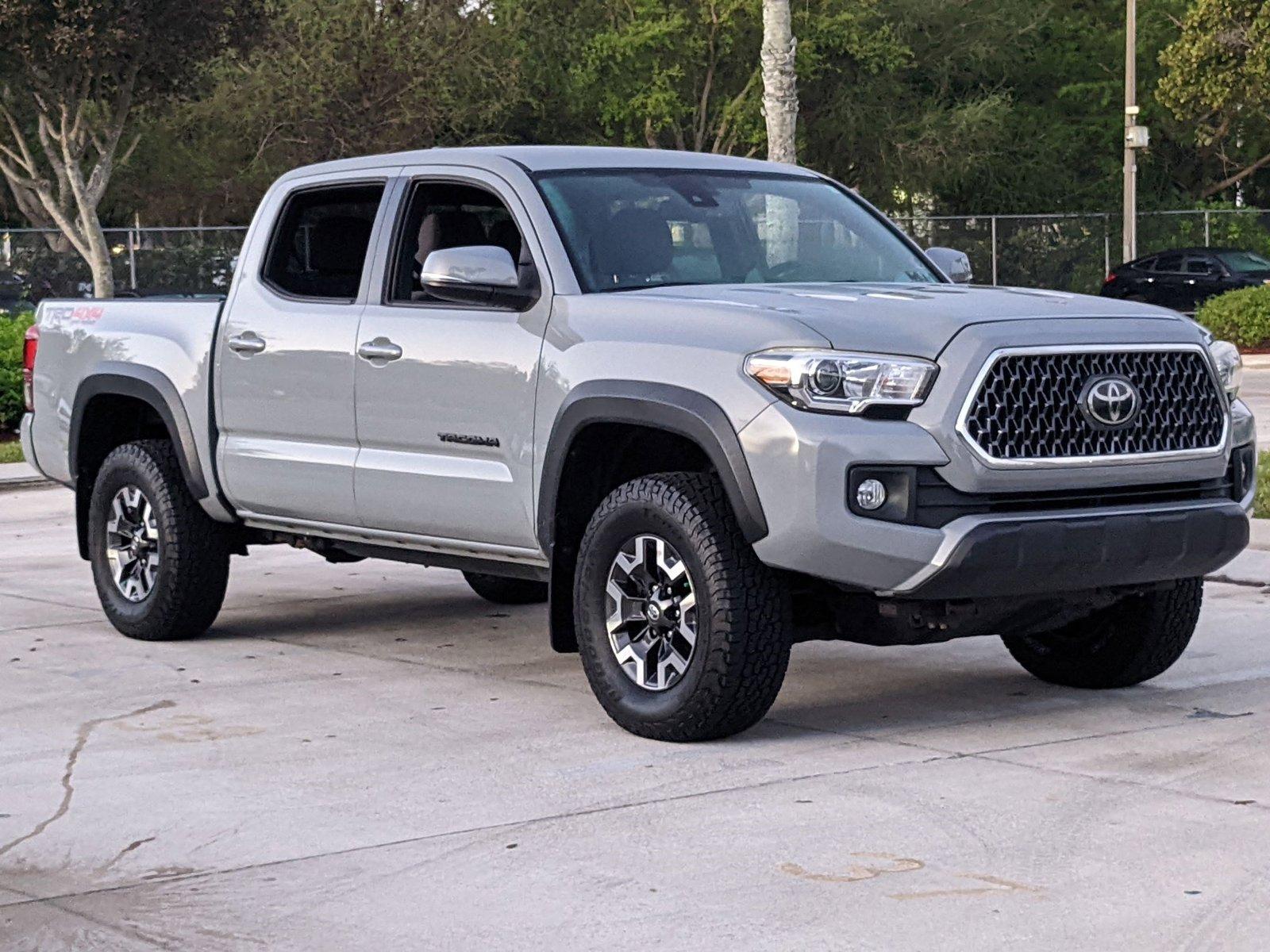 2019 Toyota Tacoma 4WD Vehicle Photo in Davie, FL 33331