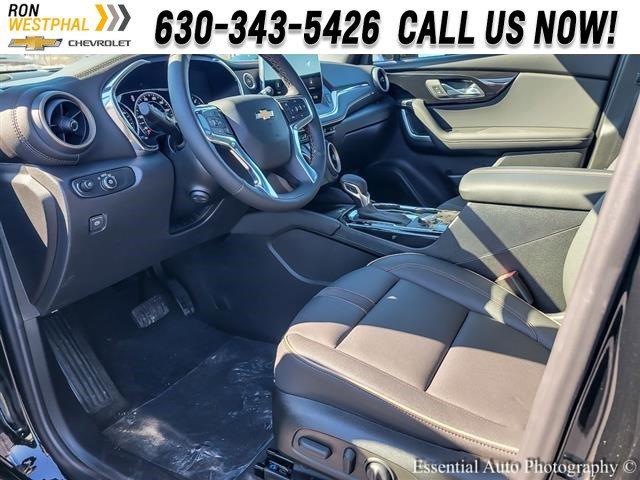 2025 Chevrolet Blazer Vehicle Photo in AURORA, IL 60503-9326