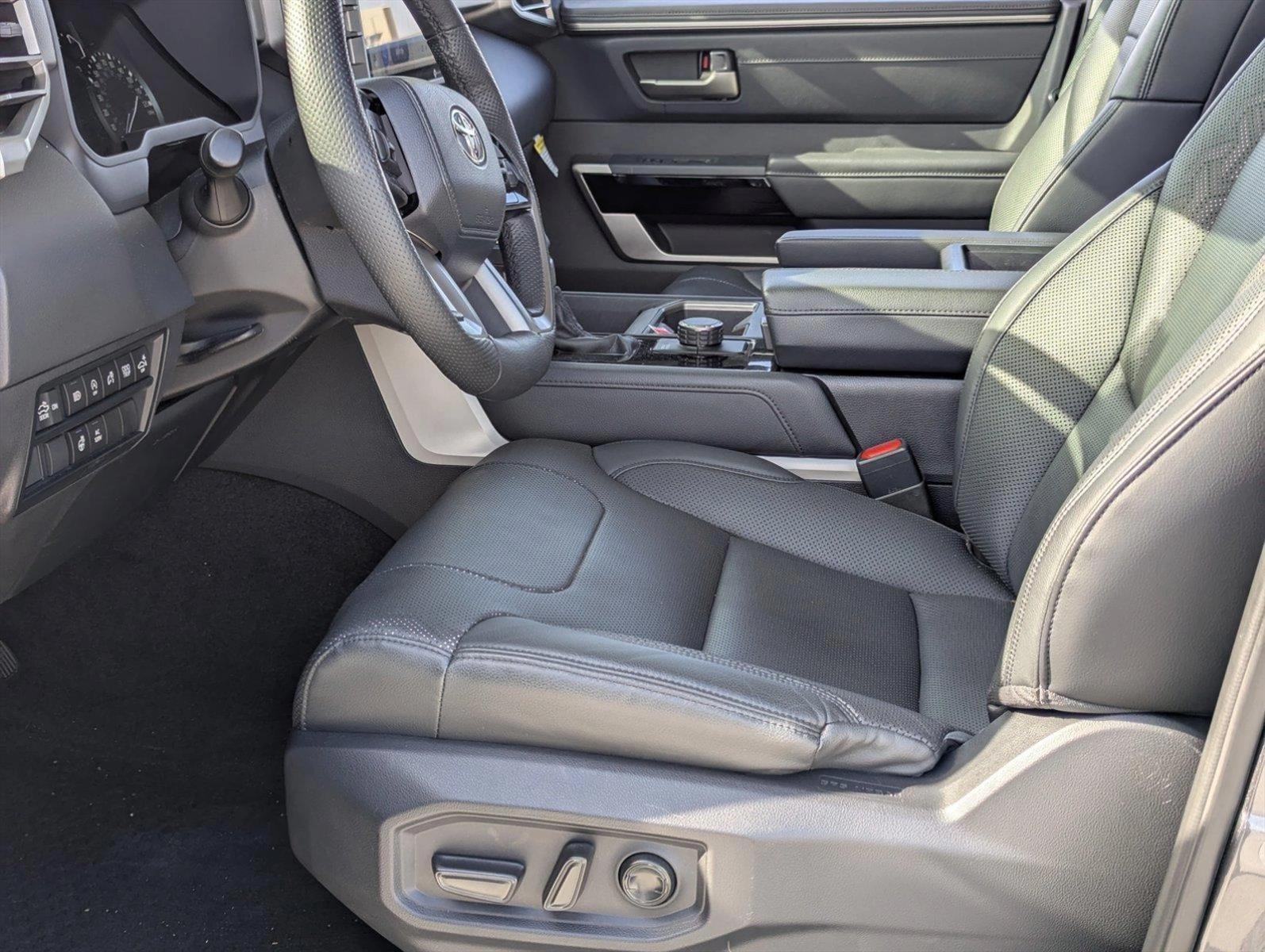 2022 Toyota Tundra 2WD Vehicle Photo in Ft. Myers, FL 33907