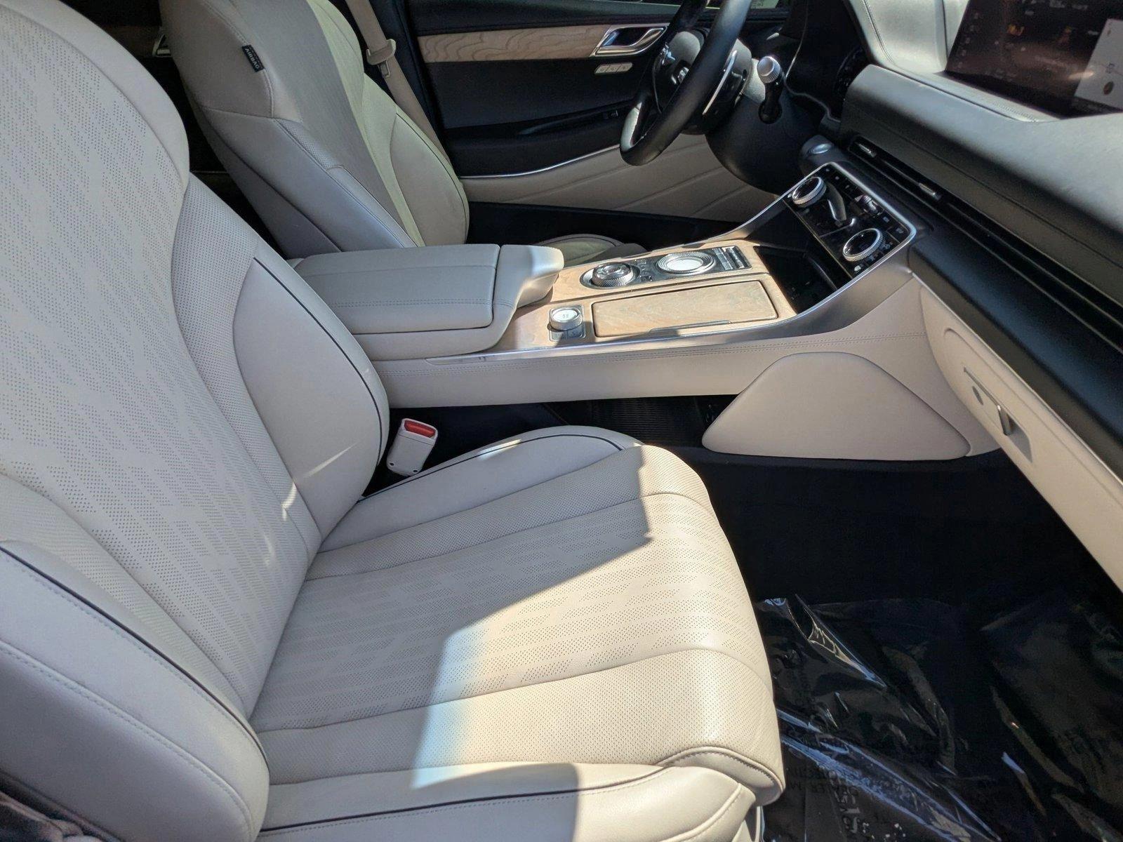 2022 Genesis GV80 Vehicle Photo in Panama City, FL 32401