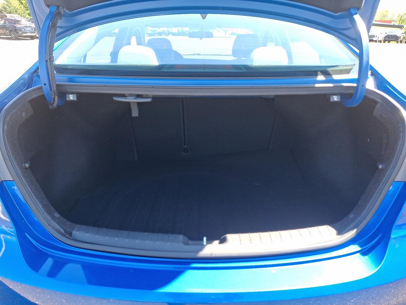 2017 Hyundai ELANTRA Vehicle Photo in Trevose, PA 19053