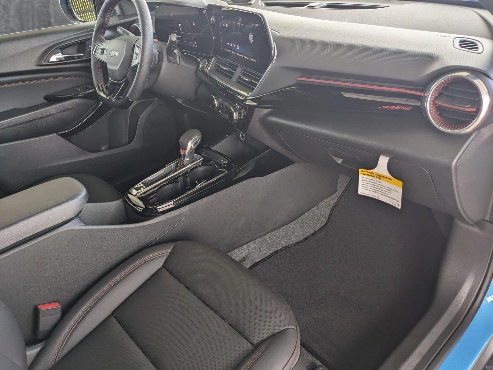 2025 Chevrolet Trax Vehicle Photo in HOUSTON, TX 77034-5009