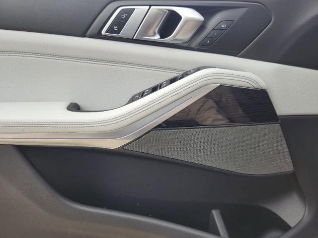 2024 BMW X5 sDrive40i Vehicle Photo in PLANO, TX 75024