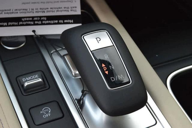 2025 INFINITI QX60 Vehicle Photo in Houston, TX 77090