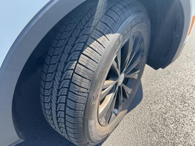 2018 Volkswagen Tiguan Vehicle Photo in GREEN BAY, WI 54304-5303