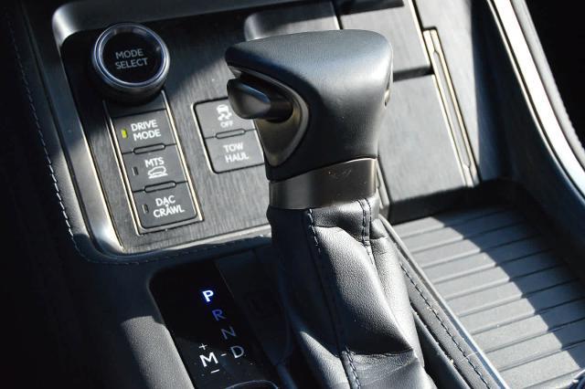 2024 Lexus GX 550 Vehicle Photo in Houston, TX 77090