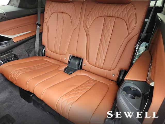 2026 BMW X7 xDrive40i Vehicle Photo in PLANO, TX 75024