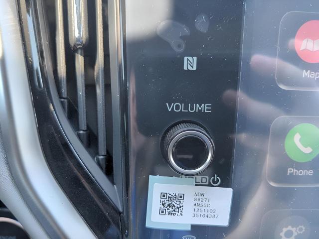 2025 Subaru Outback Vehicle Photo in Green Bay, WI 54304