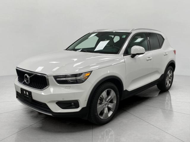 2019 Volvo XC40 Vehicle Photo in Appleton, WI 54913