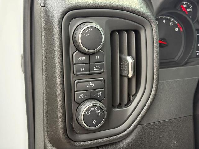 2025 Chevrolet Silverado 1500 Vehicle Photo in COLUMBIA, MO 65203-3903
