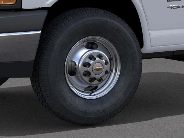 2025 Chevrolet Express Cutaway 4500 Vehicle Photo in GEORGETOWN, TX 78626-7508