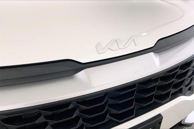 2024 Kia Sportage Vehicle Photo in Lees Summit, MO 64086