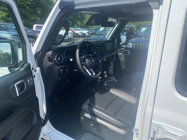 2025 Jeep Wrangler 4xe Vehicle Photo in Doylsetown, PA 18901