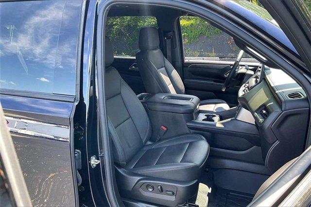 2024 Chevrolet Suburban Vehicle Photo in INDEPENDENCE, MO 64055-1314