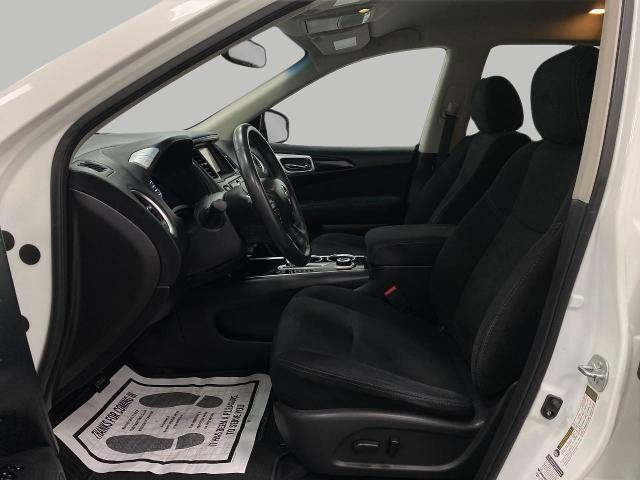 2015 Nissan Pathfinder Vehicle Photo in Appleton, WI 54913