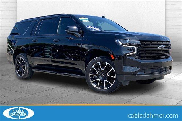 2023 Chevrolet Suburban Vehicle Photo in KANSAS CITY, MO 64114-4502